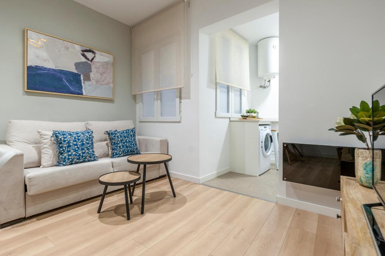 Coqueto Y Centrico En Madrid Apartment Bagian luar foto